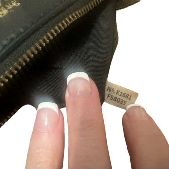 Coach Factory Outlet‎ Wristlet.  Brown/Black.  EUC. - Picture 7 of 12